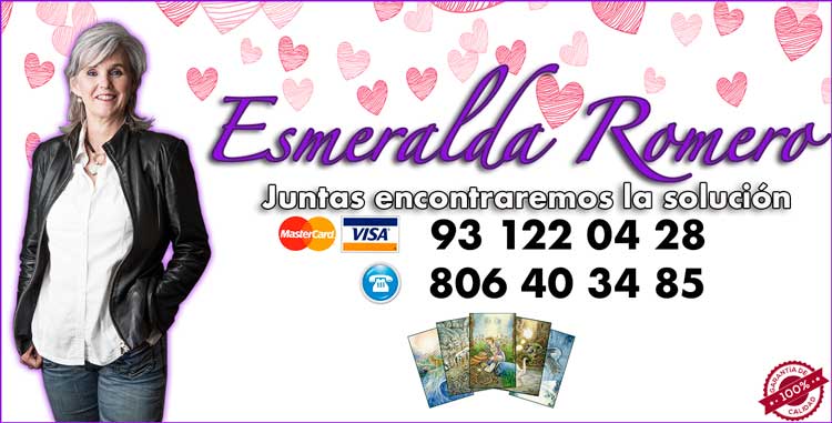 Esmeralda Romero vidente y tarotista